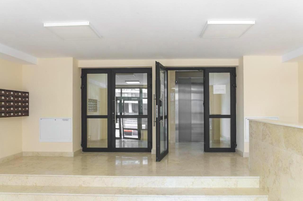 Big & Cosy Apartment With 3 Double Beds & 2 Bathrooms Iasi Luaran gambar